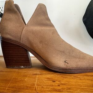 Women's Tan Ankle Boots